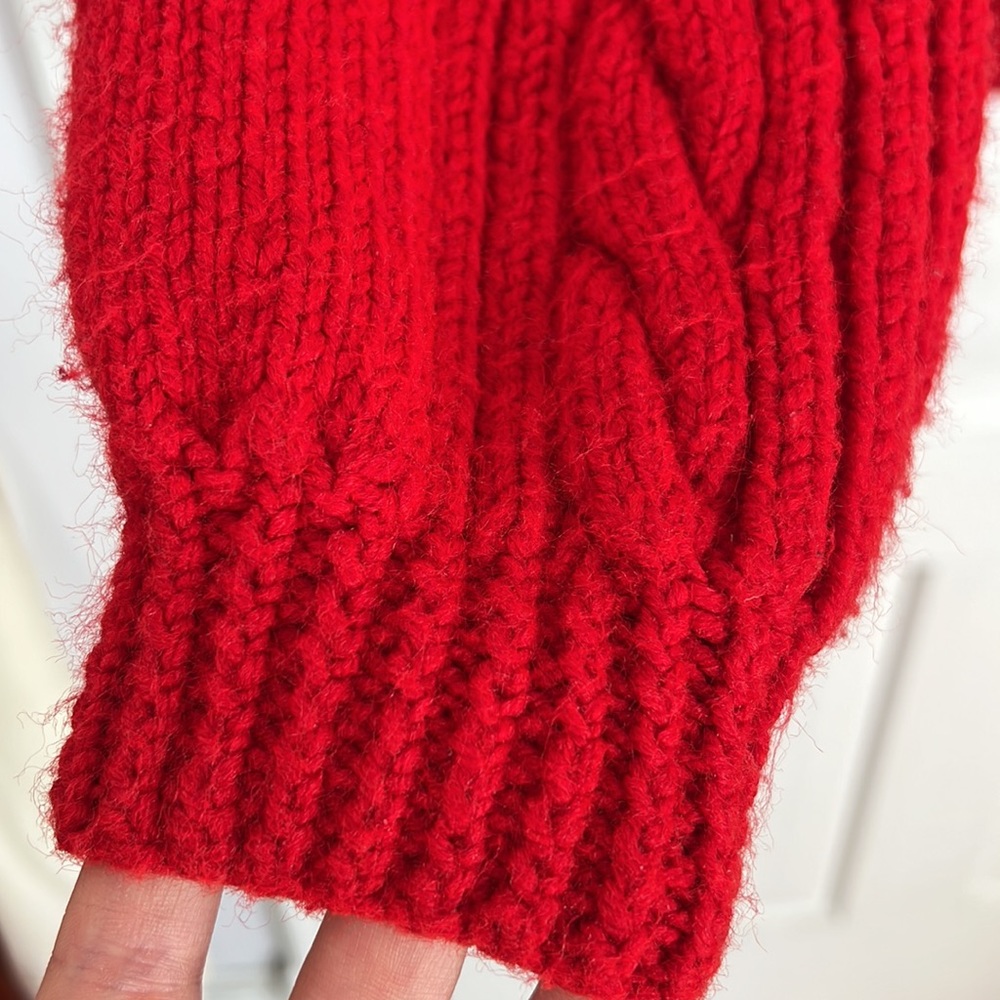 Handmade XL Red Cable Knit Cropped Sweater - Picture 6 of 6